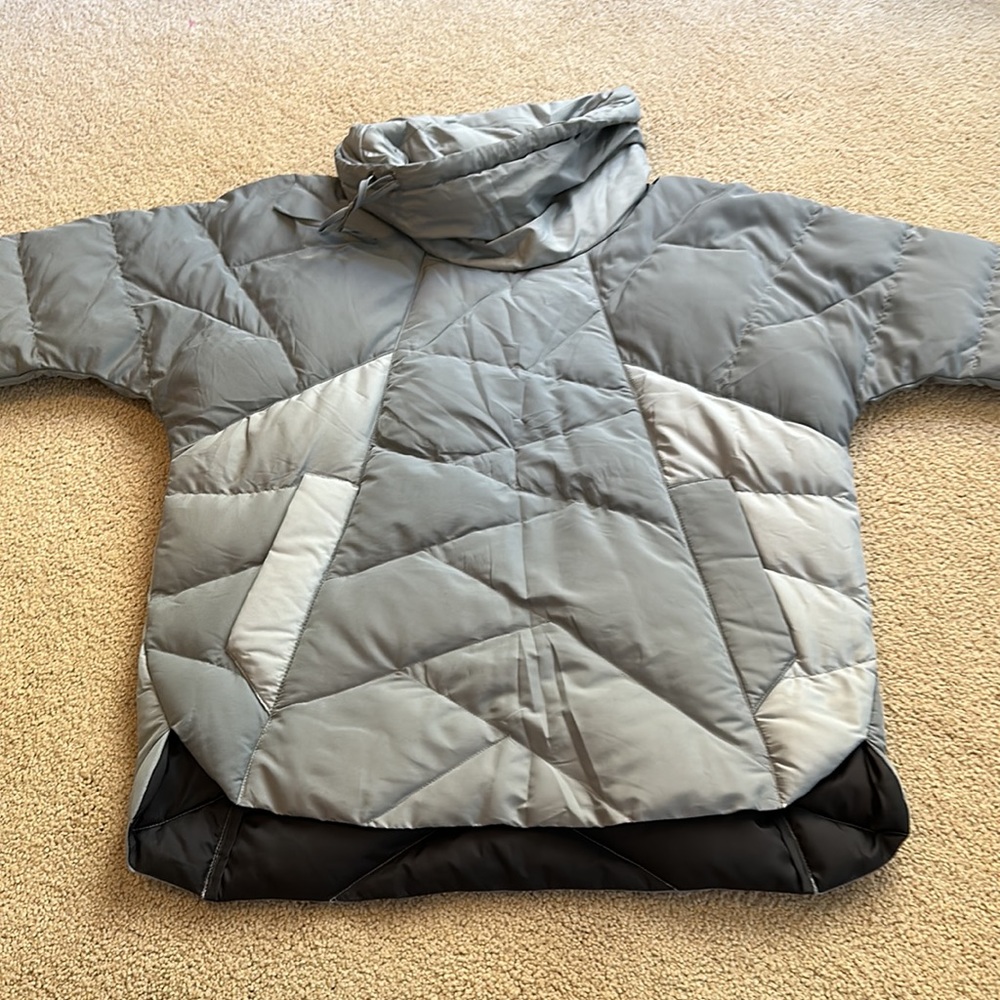 May Pullover Down Jacket - image 5